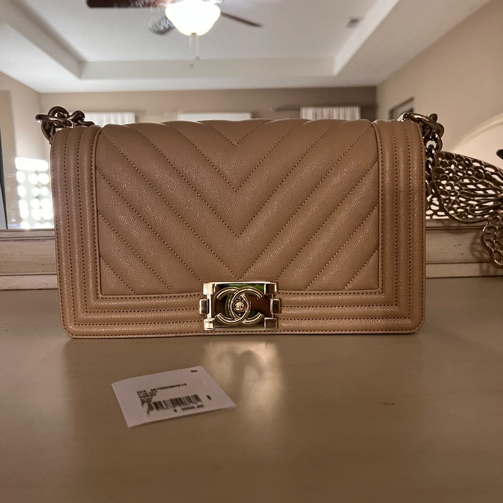 ***SOLD***Authentic brand new Chanel boy bag - unused